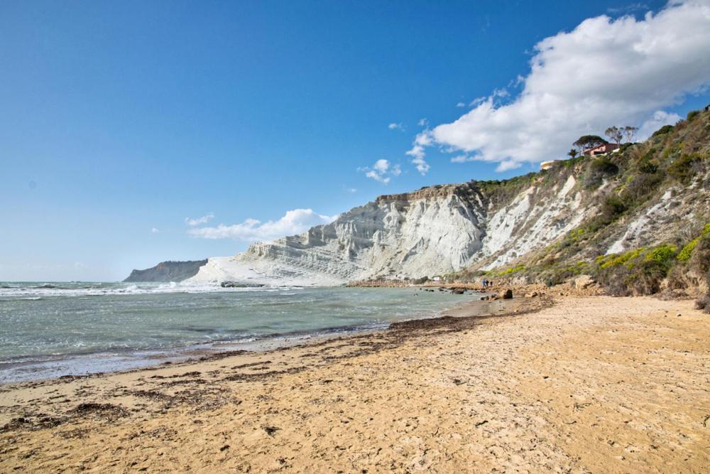 Casa Vacanze La Casetta Di Zinu' Porto Empedocle Extérieur photo
